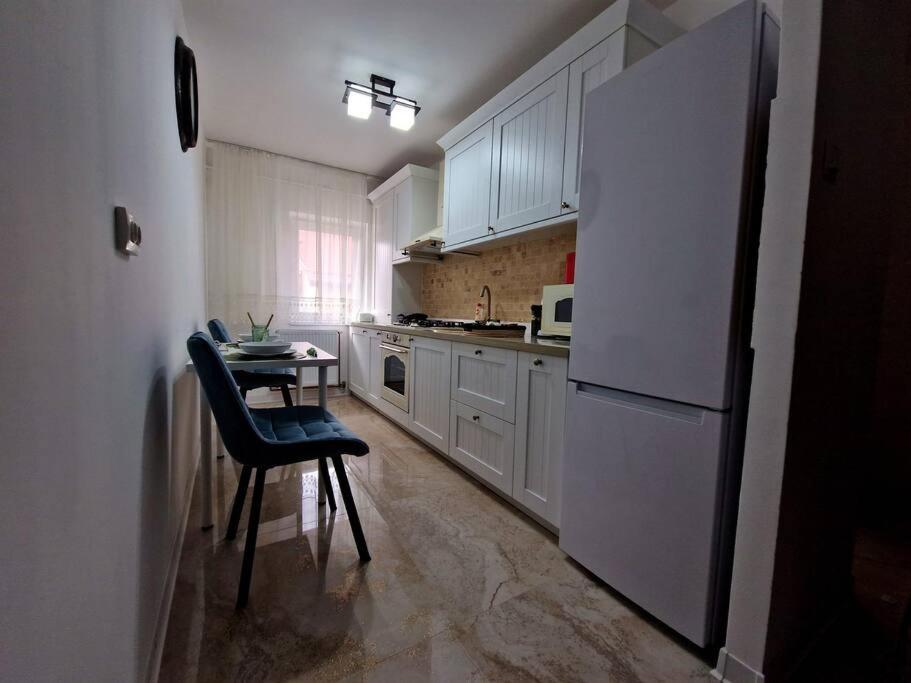 Forest Intimate Hideaway - Sub Padure Love Nest Appartement Braşov Buitenkant foto
