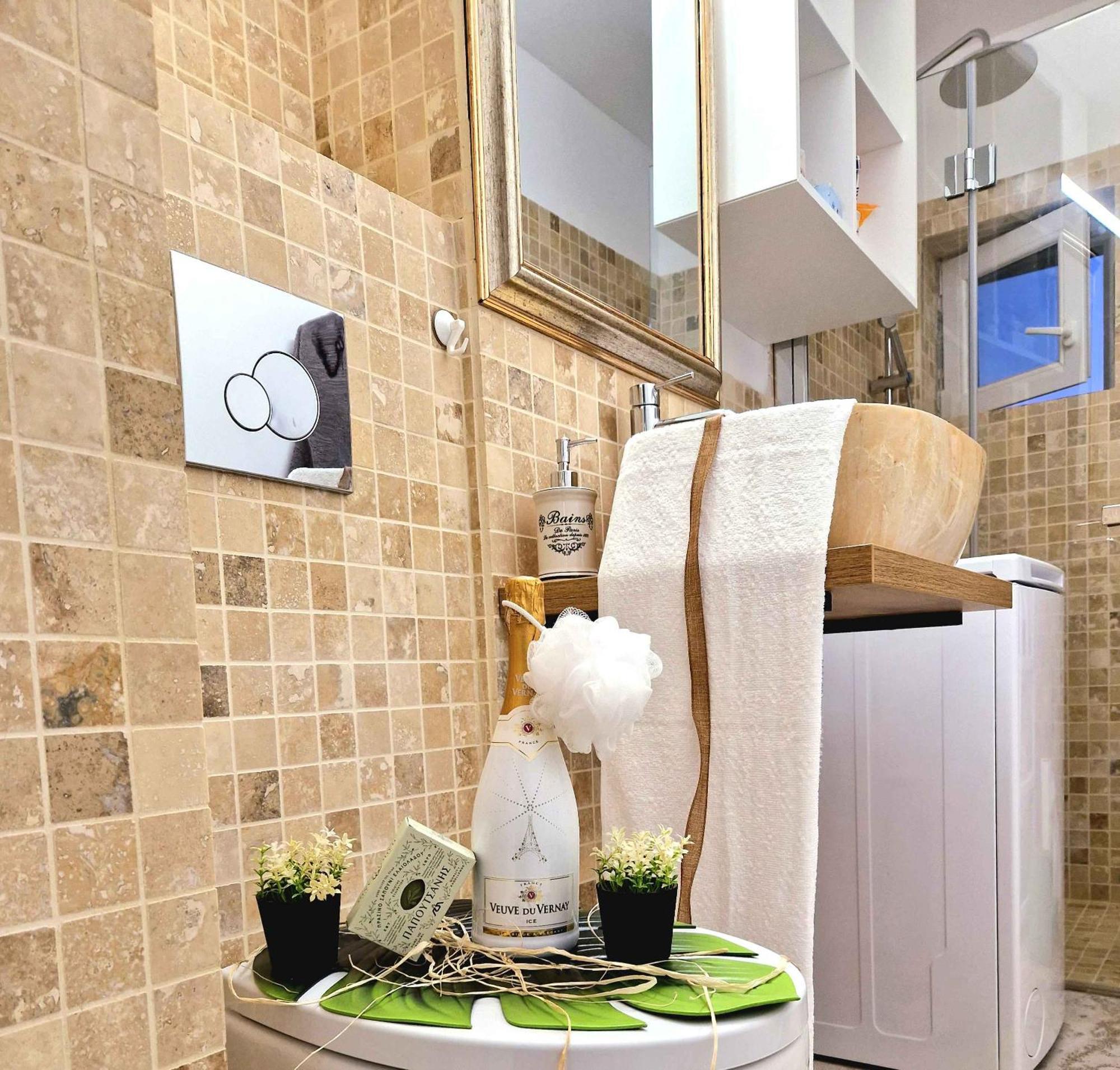 Forest Intimate Hideaway - Sub Padure Love Nest Appartement Braşov Kamer foto